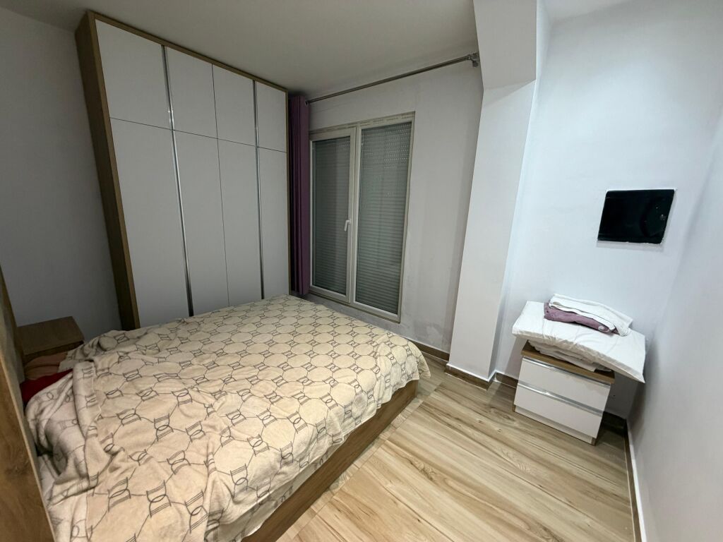 📣 SHITET Apartament 1+1 📍 Prane Liqenit Te Thate 🛣️ Rruga "Eduard Mano" ✨