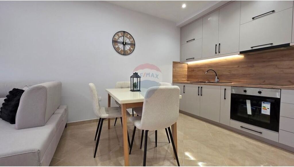 🏡 Apartament 1+1 për Shitje – Ujë i Ftohtë, Vlorë 🌊✨