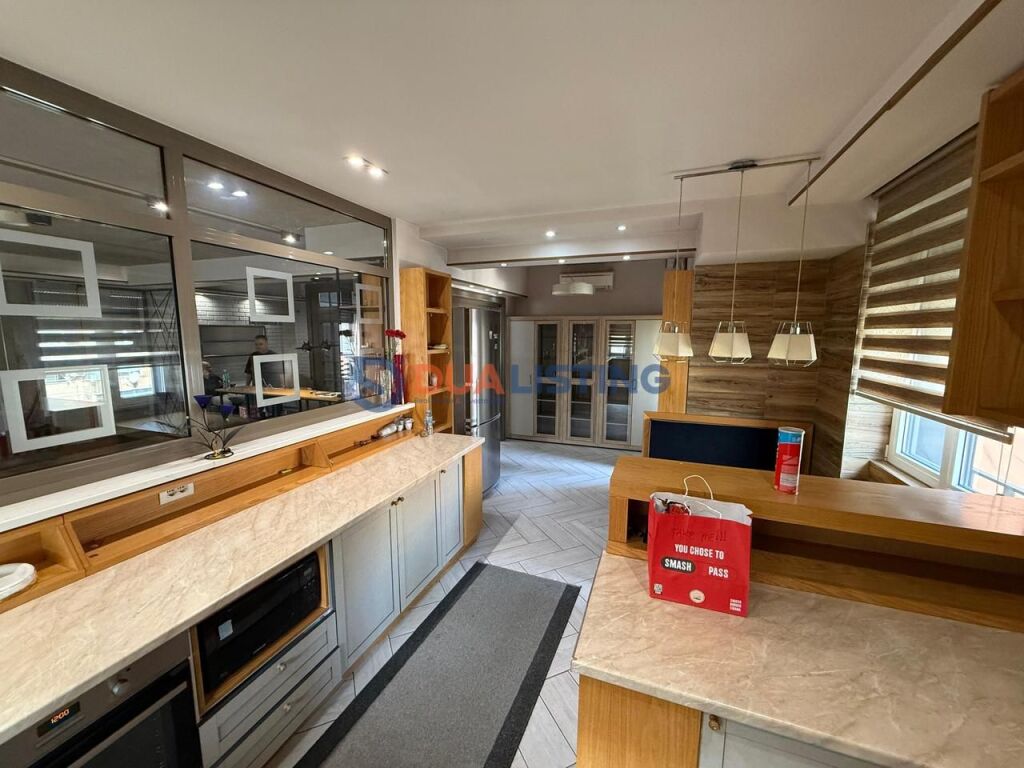 SHITET APARTAMENT PREMIUM 2+1+2 + 🅿️ | MYSLYM SHYRI 🏙️ Luks + Hapësirë