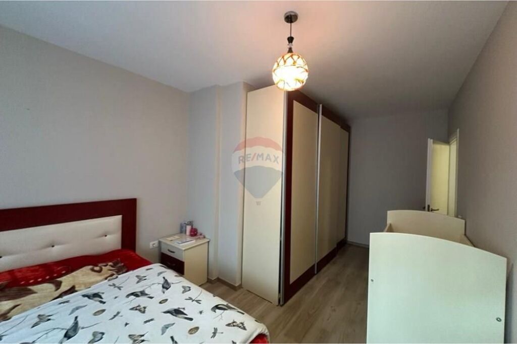 APARTAMENT 2+1+2 PER SHITJE TE 5 MAJI