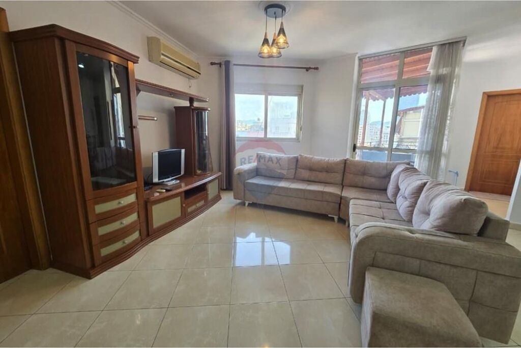 Apartament 2+1 📍Rruga Barrikadave 650