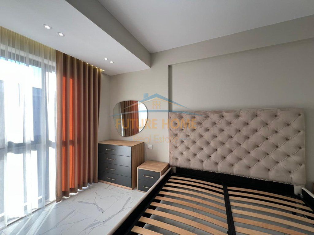Shitet, Apartament 2+1+Verande, '' Urban Gate '' Residence, Unaza e re, Tirane