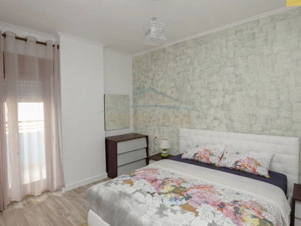 Qera, Apartament 3+1+2, mbrapa 9 Kateshet, Qender.