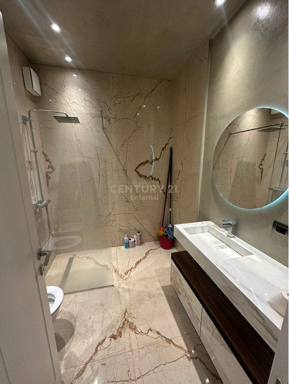 ATSH, Ministria e Jashtme - Jepet 1+1 Me Qera Mobilim Luxury + Parkim