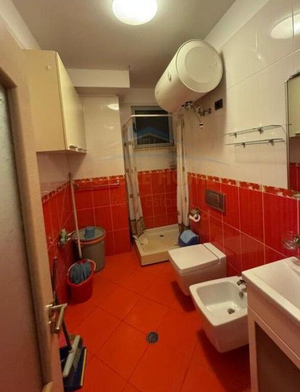 Qera,Apartament 2+1+2, Fresk, Tirane