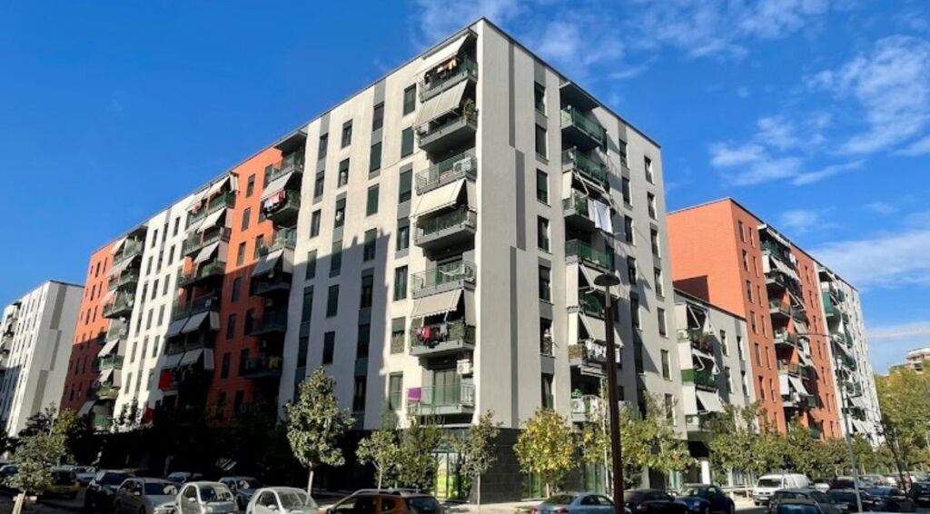 Jepet me Qera Apartament 1+1 + Post Parkimi Green city