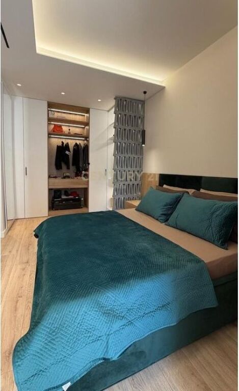 Apartment 1+1 for sale at Zogu i Zi