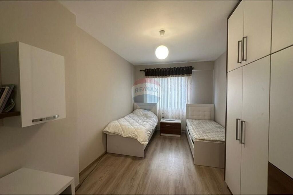 APARTAMENT 2+1+2 PER SHITJE TE 5 MAJI