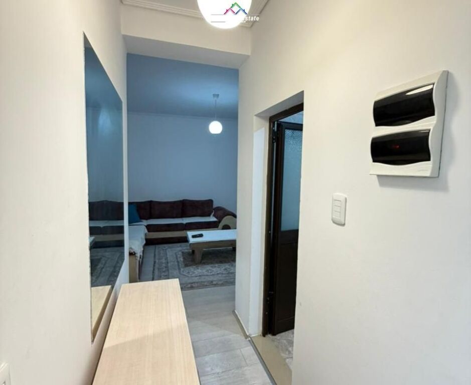Apartament Me Qera 1+1 Ne Vasil Shanto (ID B211450) Tirane