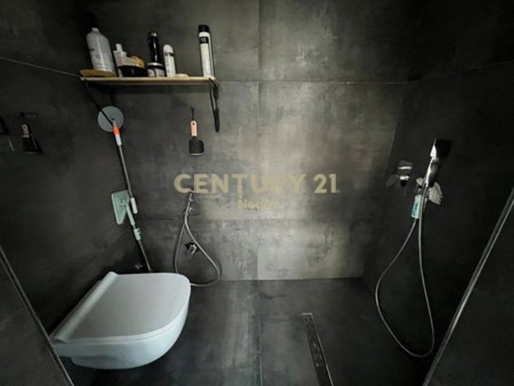 Apartament 1+1 per shitje tek Myslym Shyri