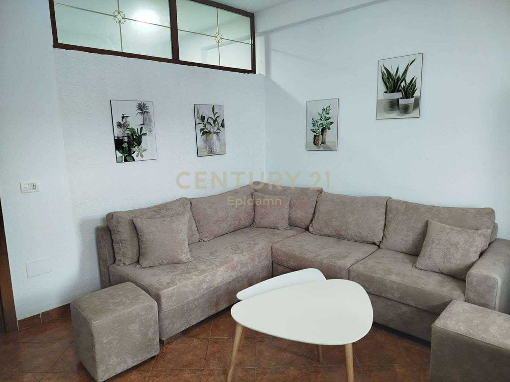 Apartament 2+1 Me Qira në Plazh Iliria, Durrës !!   450 € /Muaj