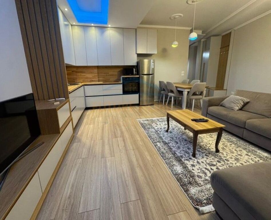 Qera, Apartament 2+1+2 , Jordan Misja , Tirane