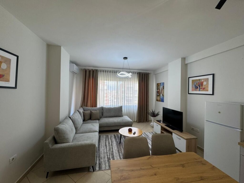 Apartament 2+1 me qira – Rrethi i Astirit !
