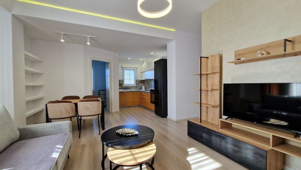 Apartament me qera 2+1 – Misto Mame