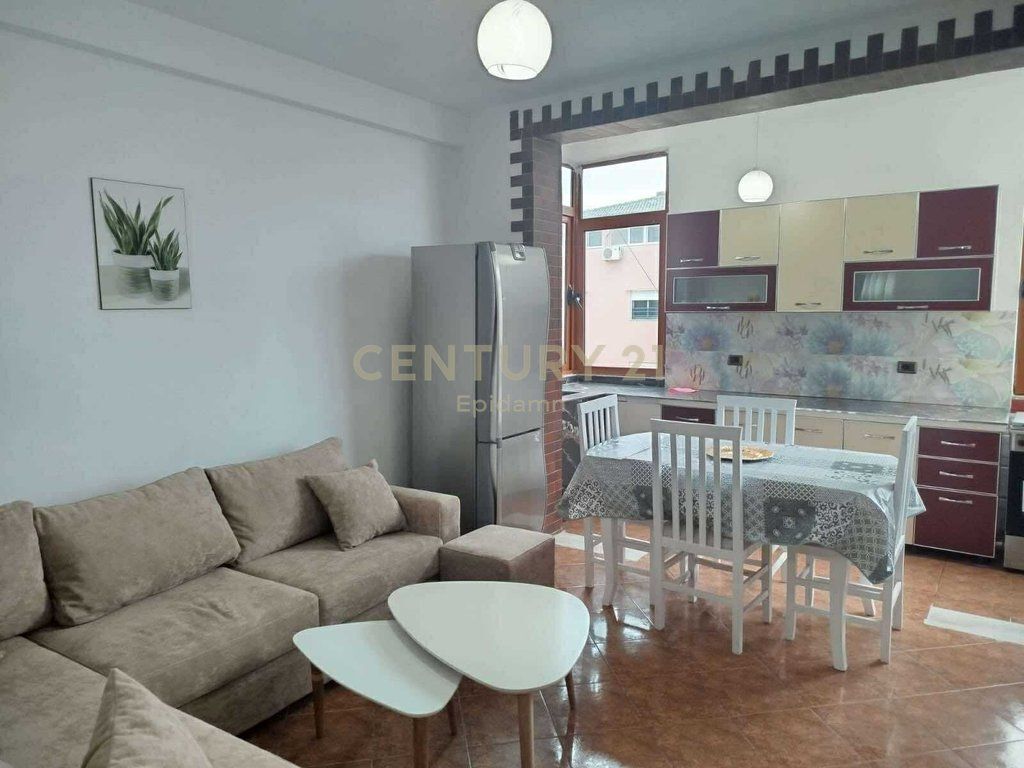 Apartament 2+1 Me Qira në Plazh Iliria, Durrës !!