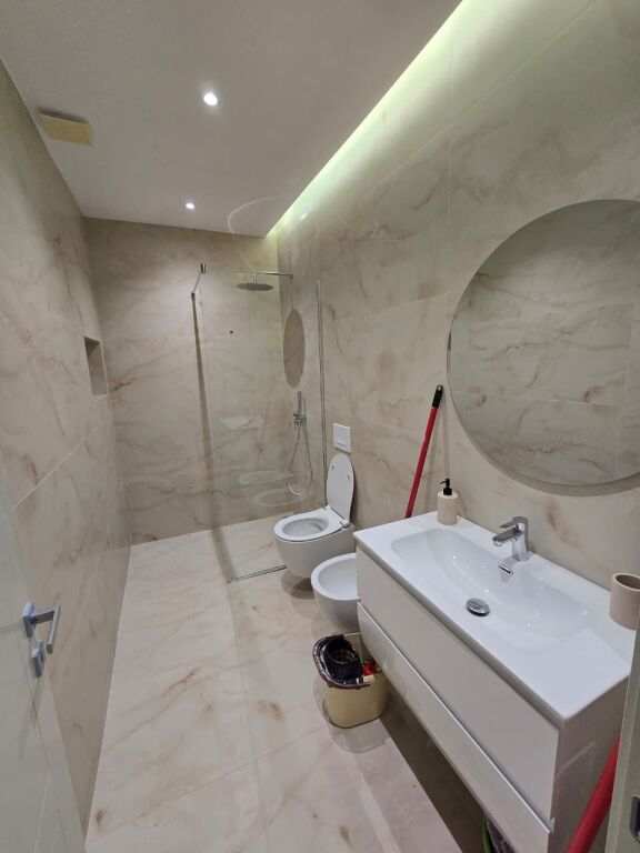 🏡 Jepet apartament me qira 2+1+2 – Zogu i Zi