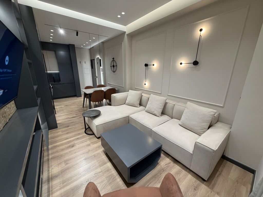 🏡 Luxurious apartment for rent 📍 Tirana Garden Building, 21 Dhjetori  🏢 12th floor (with 2 elevators) ✨ High standards and maximum comfort  💶 Price: 900€/month  