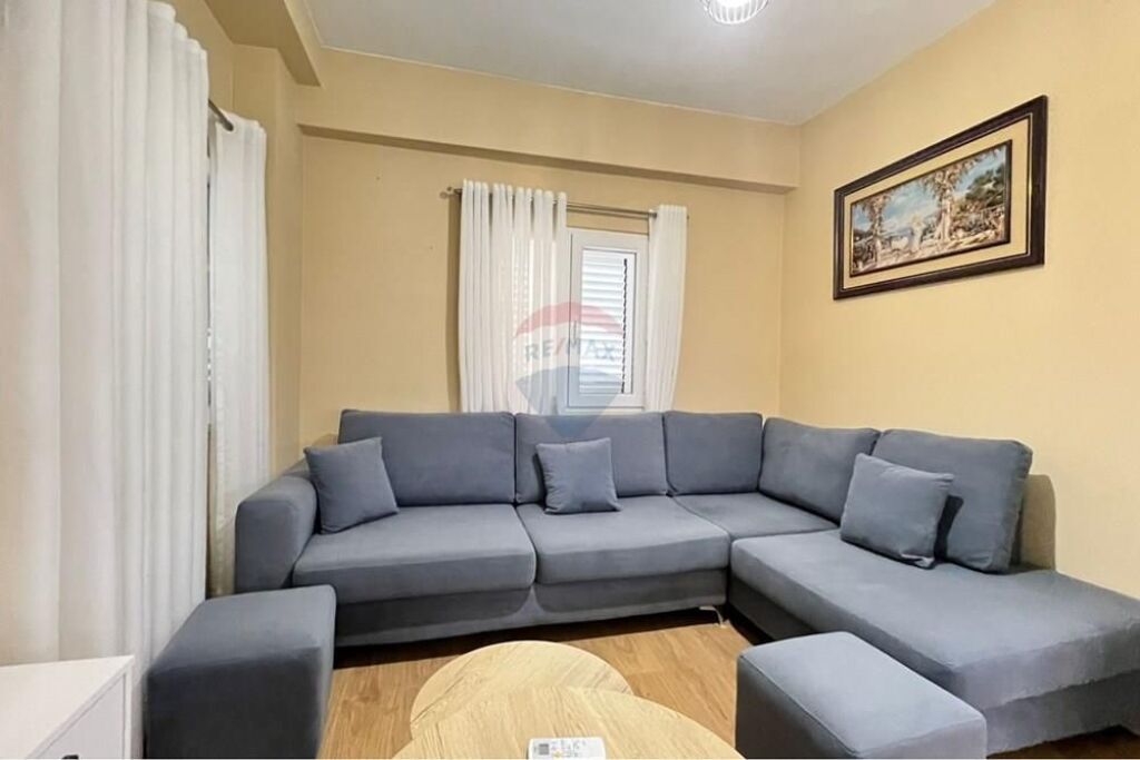 For rent 1+1 in Selite Blloku I Vilave, Tirana