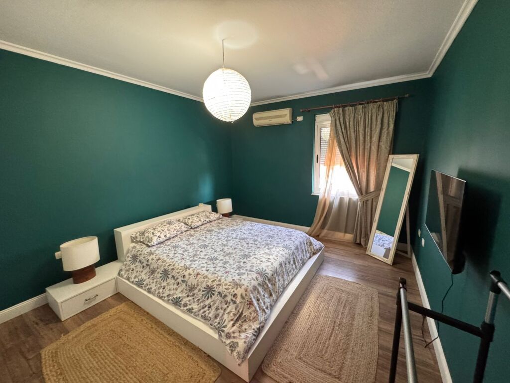 Apartament 2+1 qera , Rruga e Kavajes