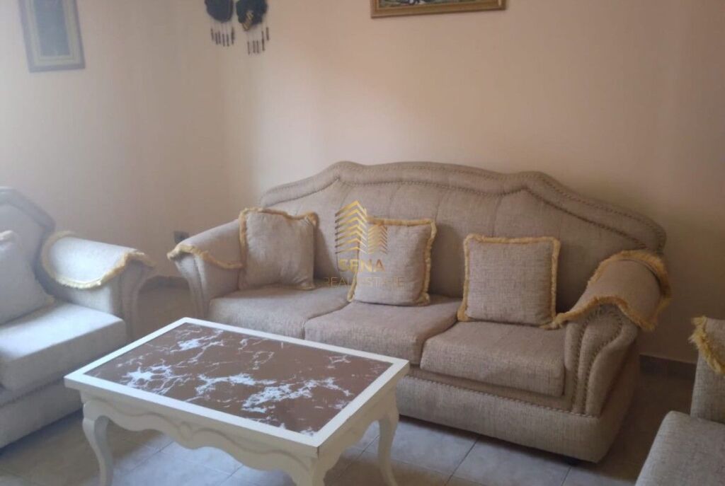 Qira,Hyrje Private, 2+1+Post Prkimi,Astir,38.000 Lekemuaj i Diskutueshem