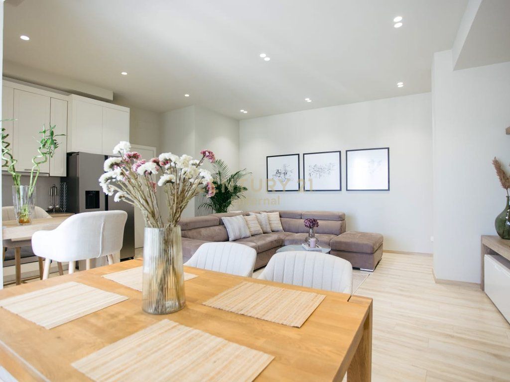 Apartment 2+1 for Rent at Park Gate, Elasanit Street 1,500 € /Month