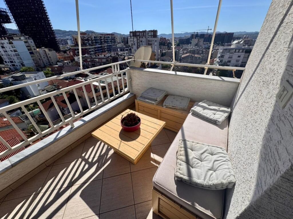 Apartament 2+1 me qera Rruga e Kavajes ne Tirane