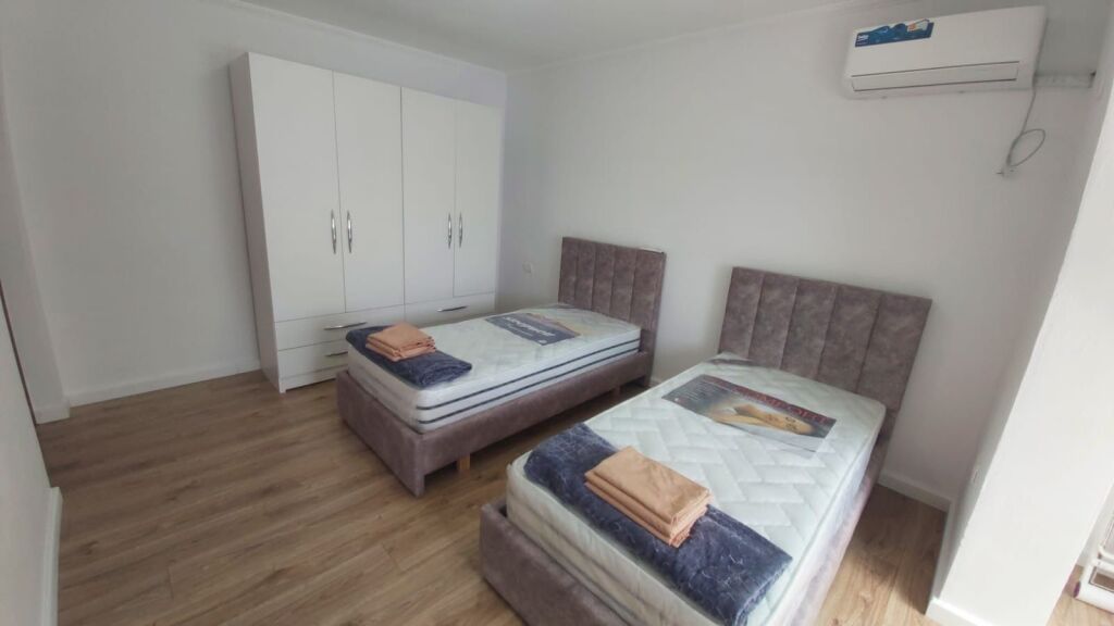 Super appartamento 2+1 presso il camino (congresso di Manastir)