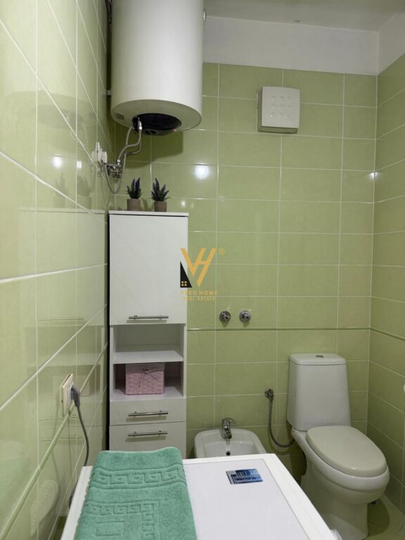 AFFITTASI APPARTAMENTO 1+1+BLK IN AFFITTO PRESSO IL COMUNE DI PARIGI 700 EURO