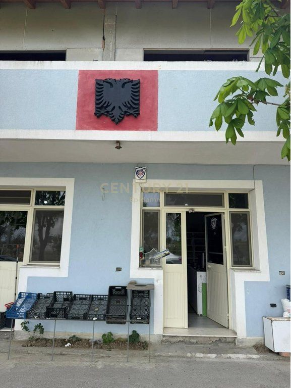 Premises for Rent on Main Road – Fllakë