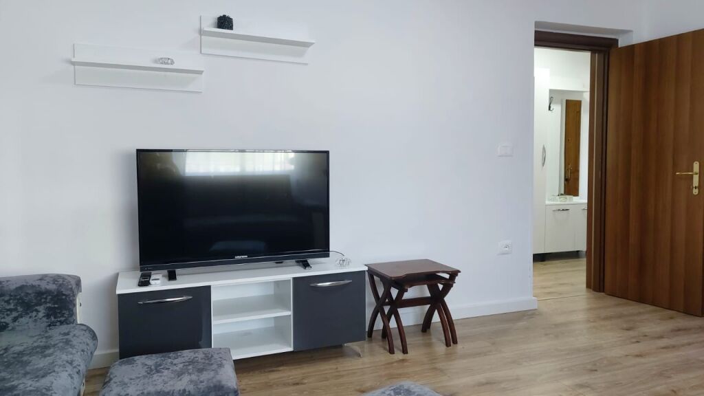 Super appartamento 2+1 presso il camino (congresso di Manastir)