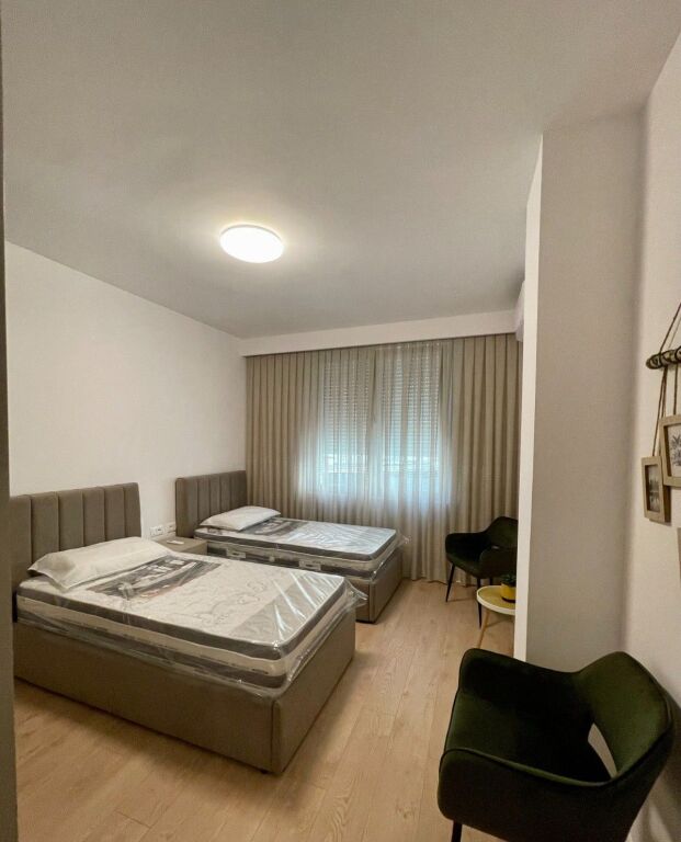 Qera | Apartament 2 + 1 | Rruga e Kavajës | 950 €/muaj