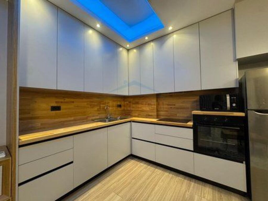 Qera, Apartament 2+1+2 , Jordan Misja , Tirane