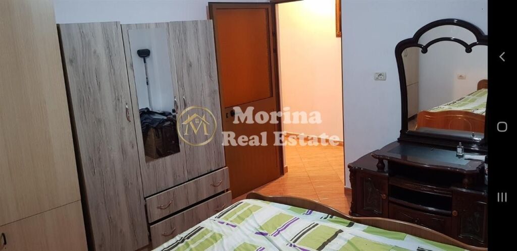 Rent | Private house 1 + 1 | 5 Maji Street | 300 €/month