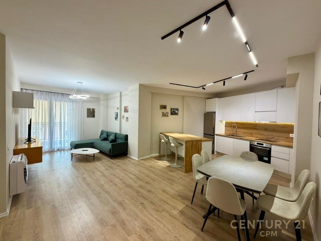 APARTAMENT MODERN 2+1+2 PER QIRA TEK PAZARI RI! (PA BANUAR ME PARE)