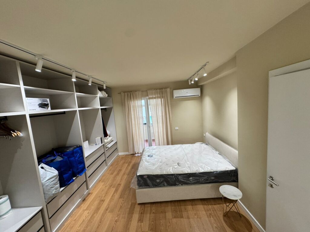 Apartment for rent - Durres Street