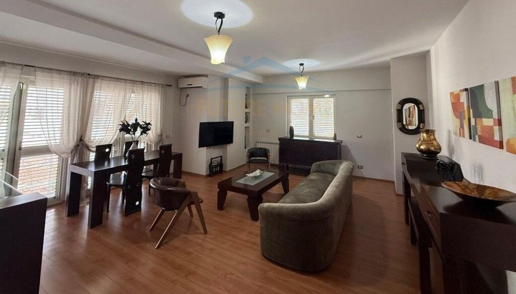 Bllok , Qera, Apartament