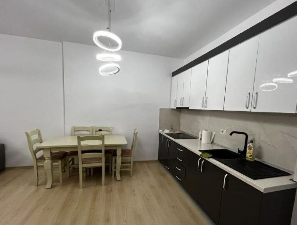 JEPET PER QERA APARTAMENT 2+1+2