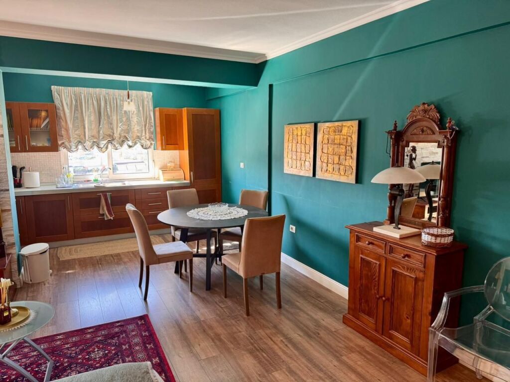 Apartament 2+1 me qera Rruga e Kavajes ne Tirane