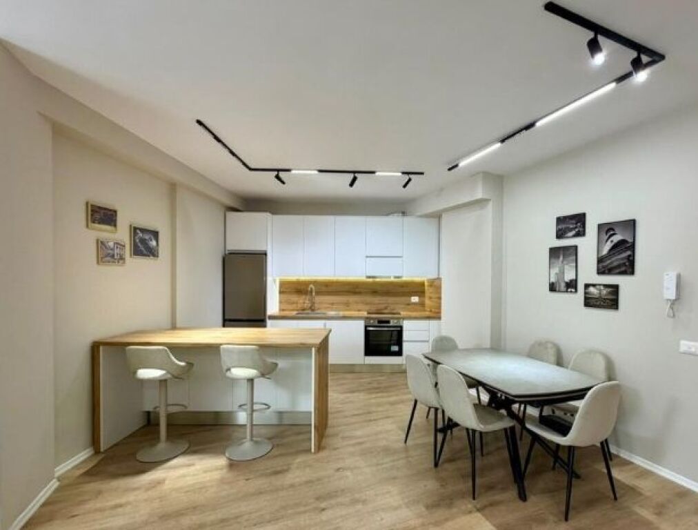 APARTAMENT MODERN 2+1+2 PER QERA