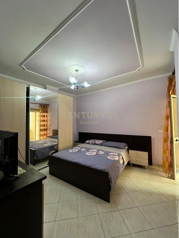 Apartament 2+1 Me Qira në Plazh-Durres !