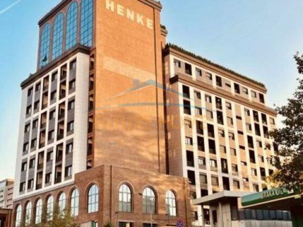 Shitet, Apartament 1+1, Henke Residence, Tiranë.