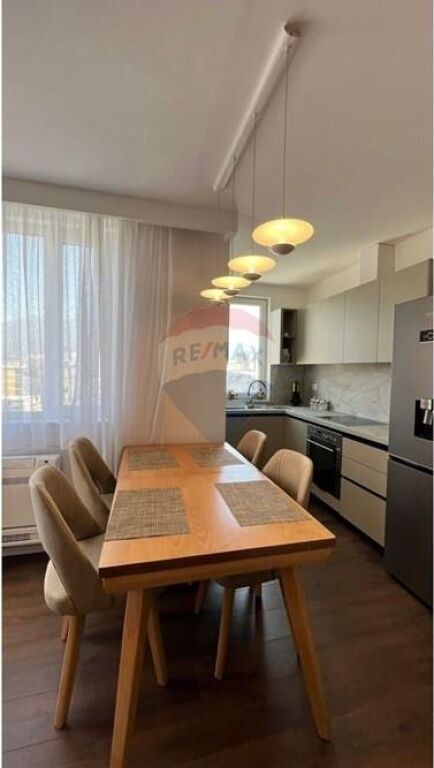 Apartament - Për Qira - Rruga Mine Peza, Tiranë