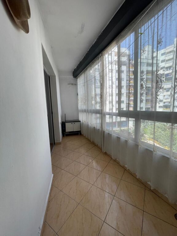 APARTAMENT 1+1 PER QERA TE PALLATI ME SHIGJETA