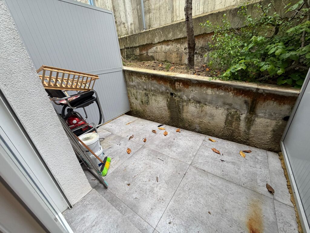 📣 SHITET Apartament 1+1 📍 Prane Liqenit Te Thate 🛣️ Rruga "Eduard Mano" ✨