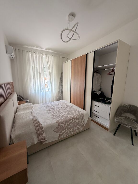 JEPET ME QERA APARTAMENT 1+1 VOLLGA, DURRES