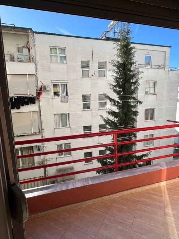 JEPET ME QIRA APARTAMENT 1+1 - KODRA E DIELLIT,  TIRANE