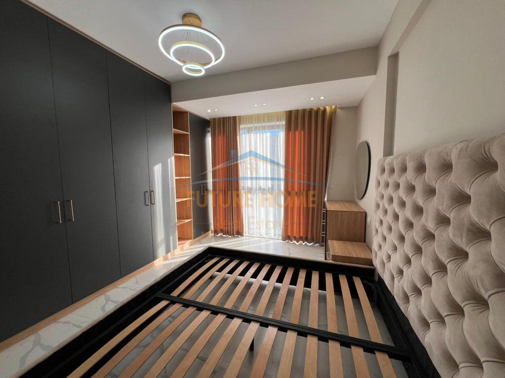 Shitet, Apartament 2+1+Verande, '' Urban Gate '' Residence, Unaza e re, Tirane