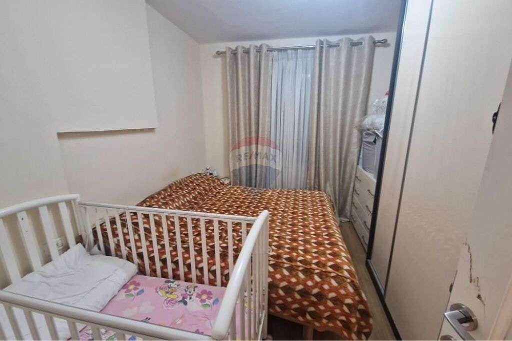 Apartament - Për Shitje - Rruga Asim Vokshi, Tiranë