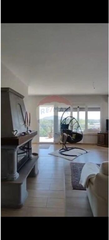 Villa in vendita a Fushe Preze