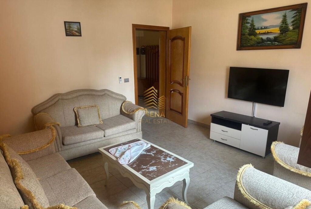 Qira,Hyrje Private, 2+1+Post Prkimi,Astir,38.000 Lekemuaj i Diskutueshem